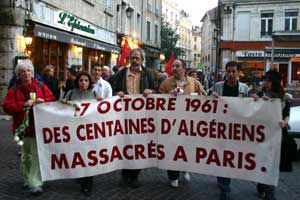 Manifestation en hommage aux morts du 17 octobre 1961 à Paris